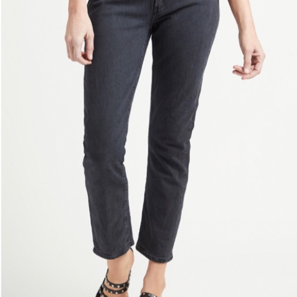 Agolde mid-rise Toni jeans